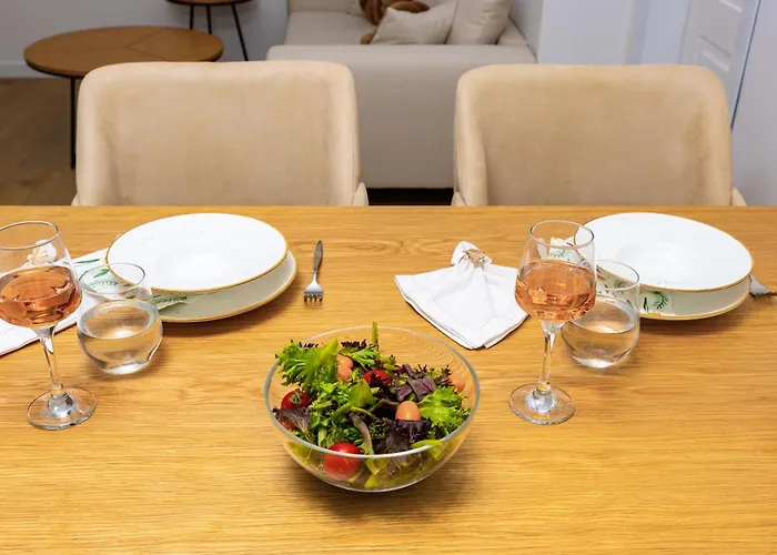 Happy People 1-bd - White By Flat Mаnager