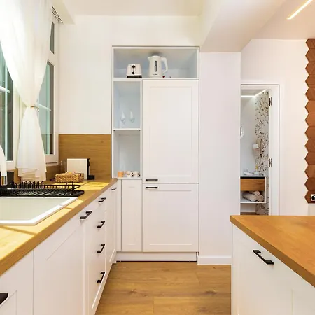 Happy People 1-bd - White By Flat Mаnager Пловдив