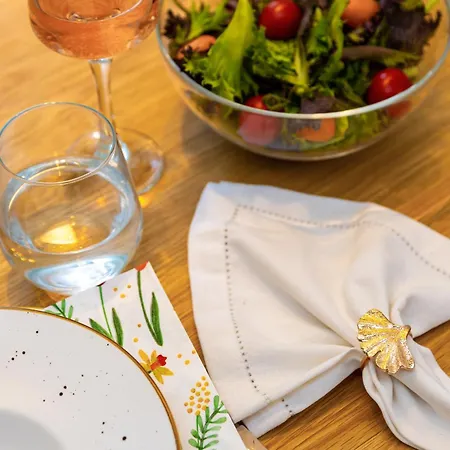 Happy People 1-bd - White By Flat Mаnager Пловдив