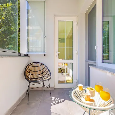 Happy People 1-bd - White By Flat Mаnager Пловдив