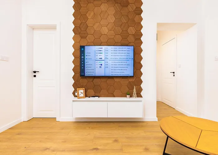 Happy People 1-bd - White By Flat Mаnager *